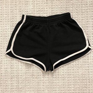 BRANDY MELVILLE RETRO-SWEATSHIRT SHORTS - BLACK